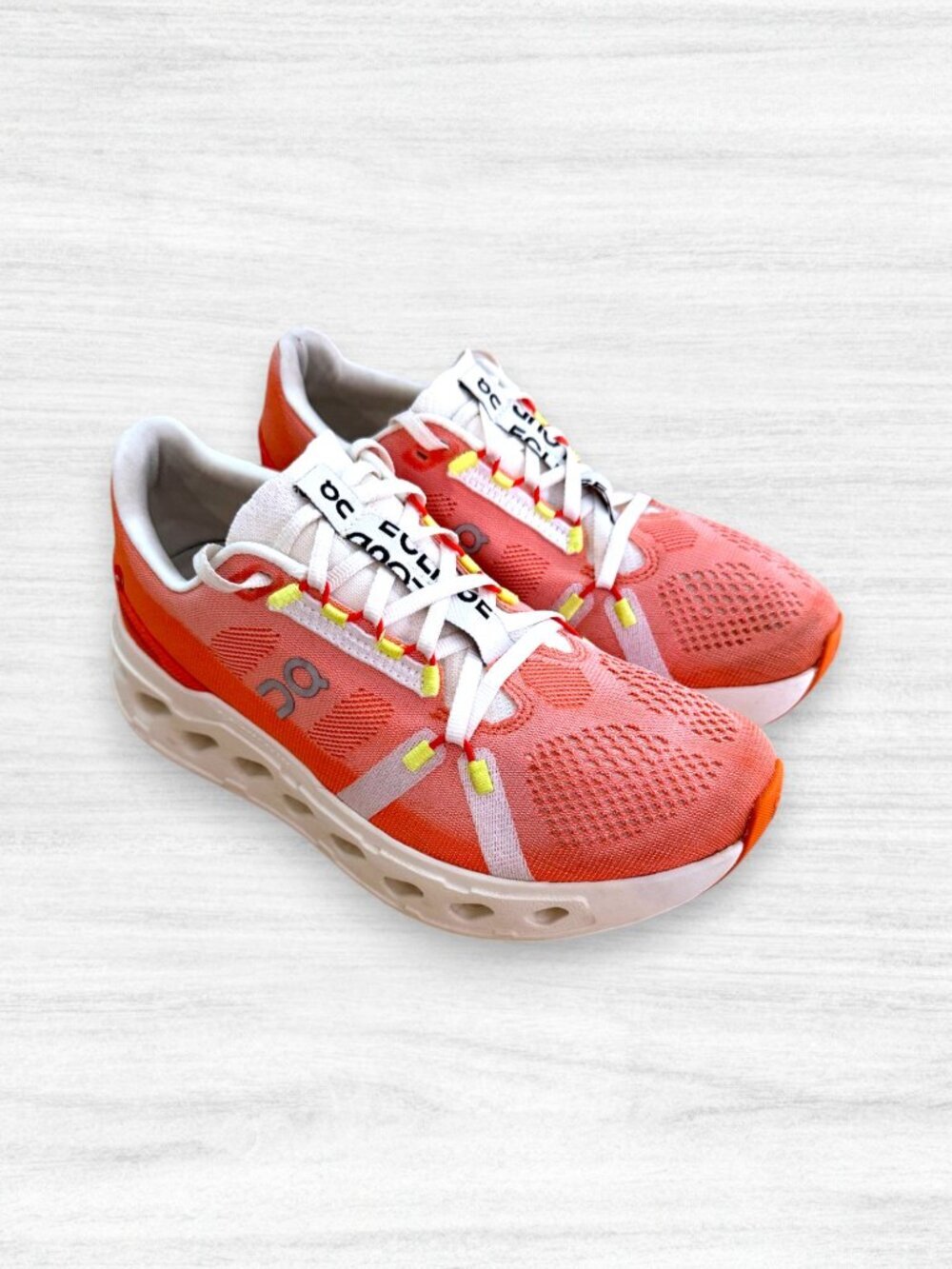 On Running CloudTec Phase Sneakers Coral Orange White Running Shoes Womens 8